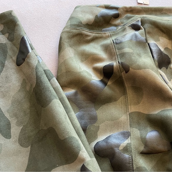 Leggings - Picture 9 of 12